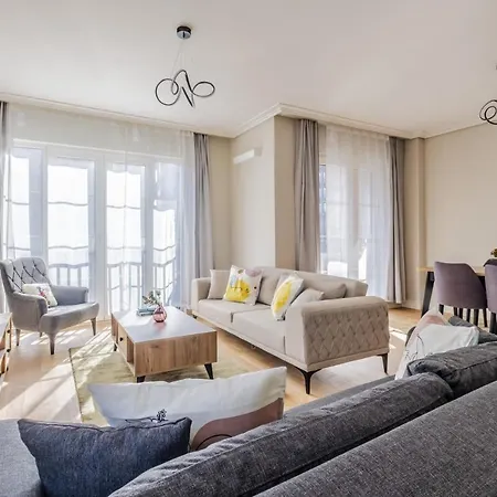 Apartment Flat With Balcony In Umraniye Istanbul