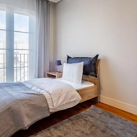Flat With Balcony In Umraniye Apartment Istanbul